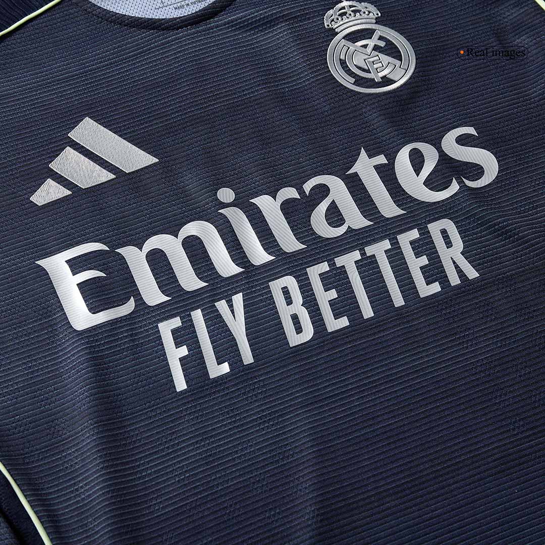 HUIJSEN #24 Real Madrid Extérieur Maillot 2025/26 Authentique