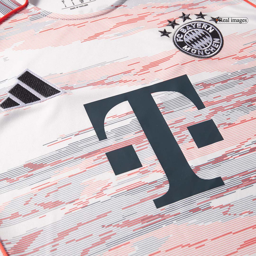 KIMMICH #6 Munich Extérieur Maillot 2025/26 Blanc