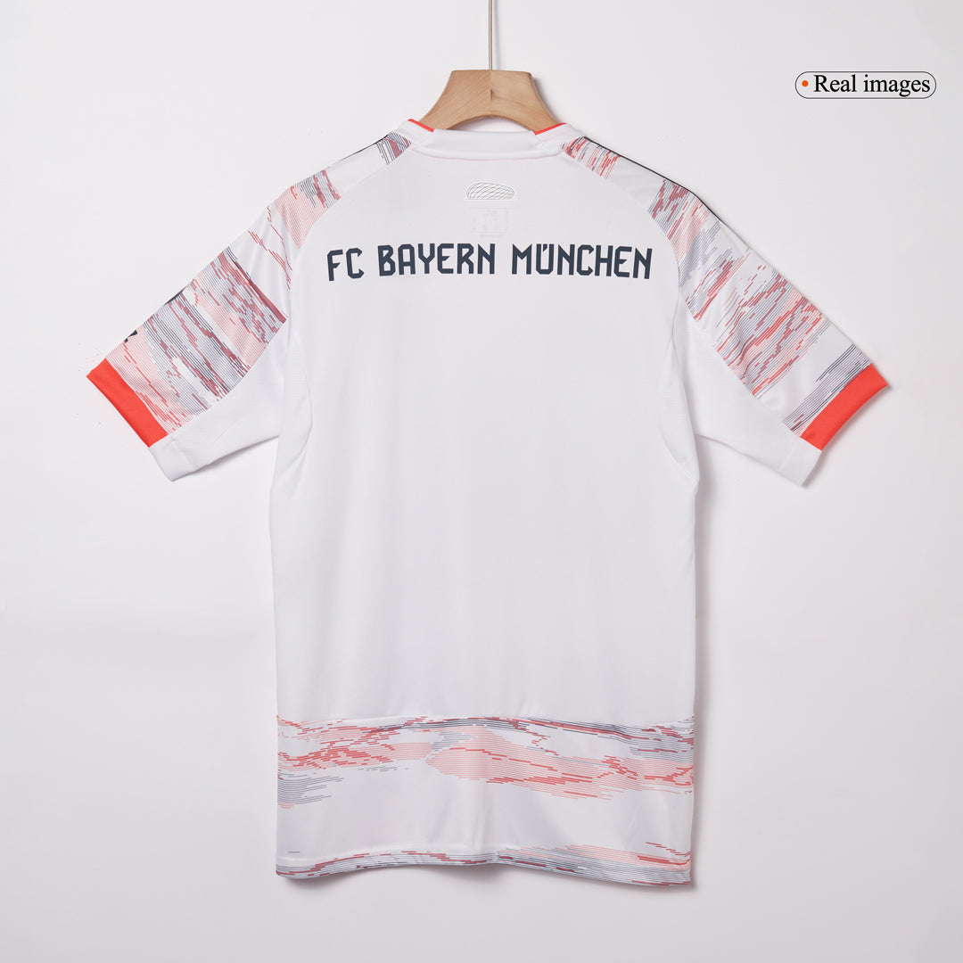 UPAMECANO #2 Munich Extérieur Maillot 2025/26 Blanc